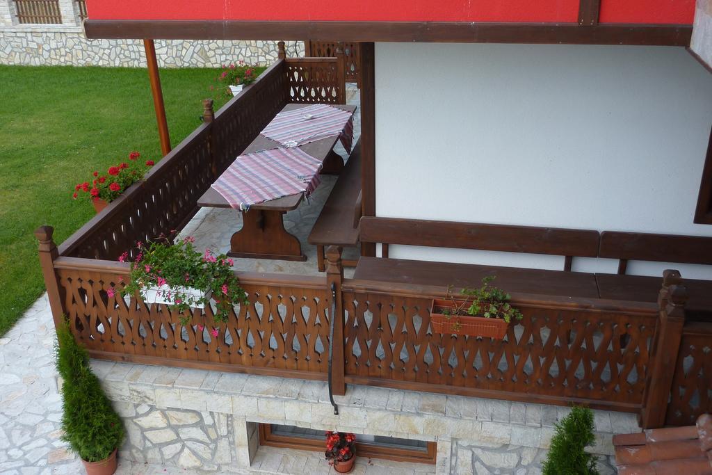 Guest House H Dzhogolanov Koprivshtitsa Exterior photo