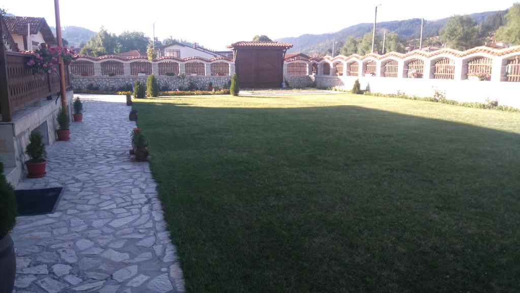 Guest House H Dzhogolanov Koprivshtitsa Exterior photo
